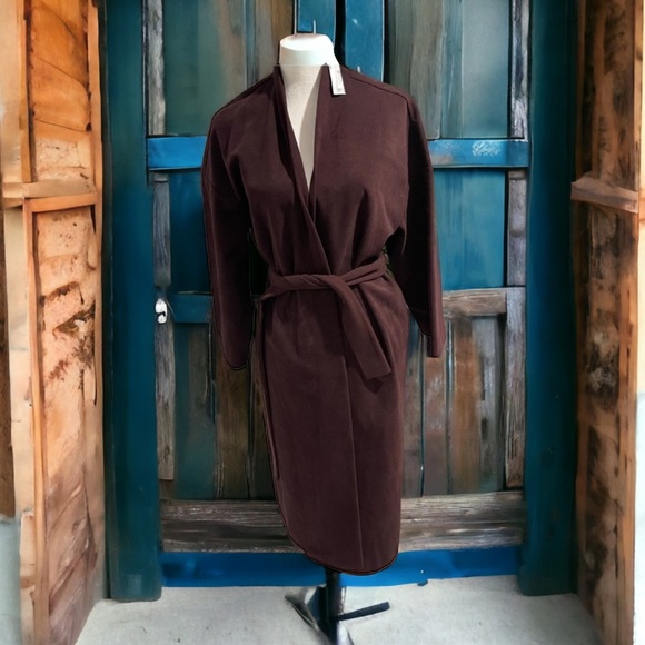 𝅺prologue Burgundy Coat - Picture 4 of 11